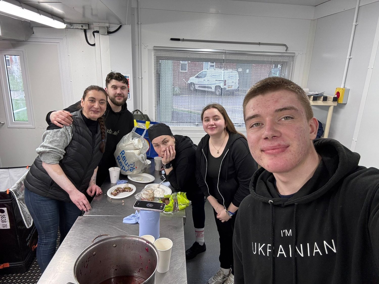 Volunteers preparing borshch for Ukrainian defenders