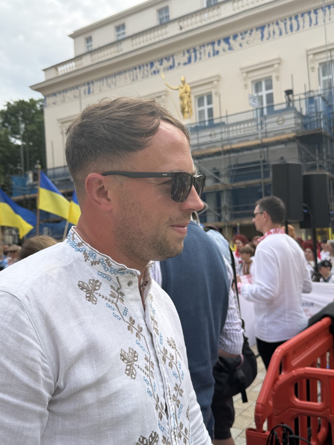 Support Ukraine volunteers behind the scenes at the Vyshyvanka March