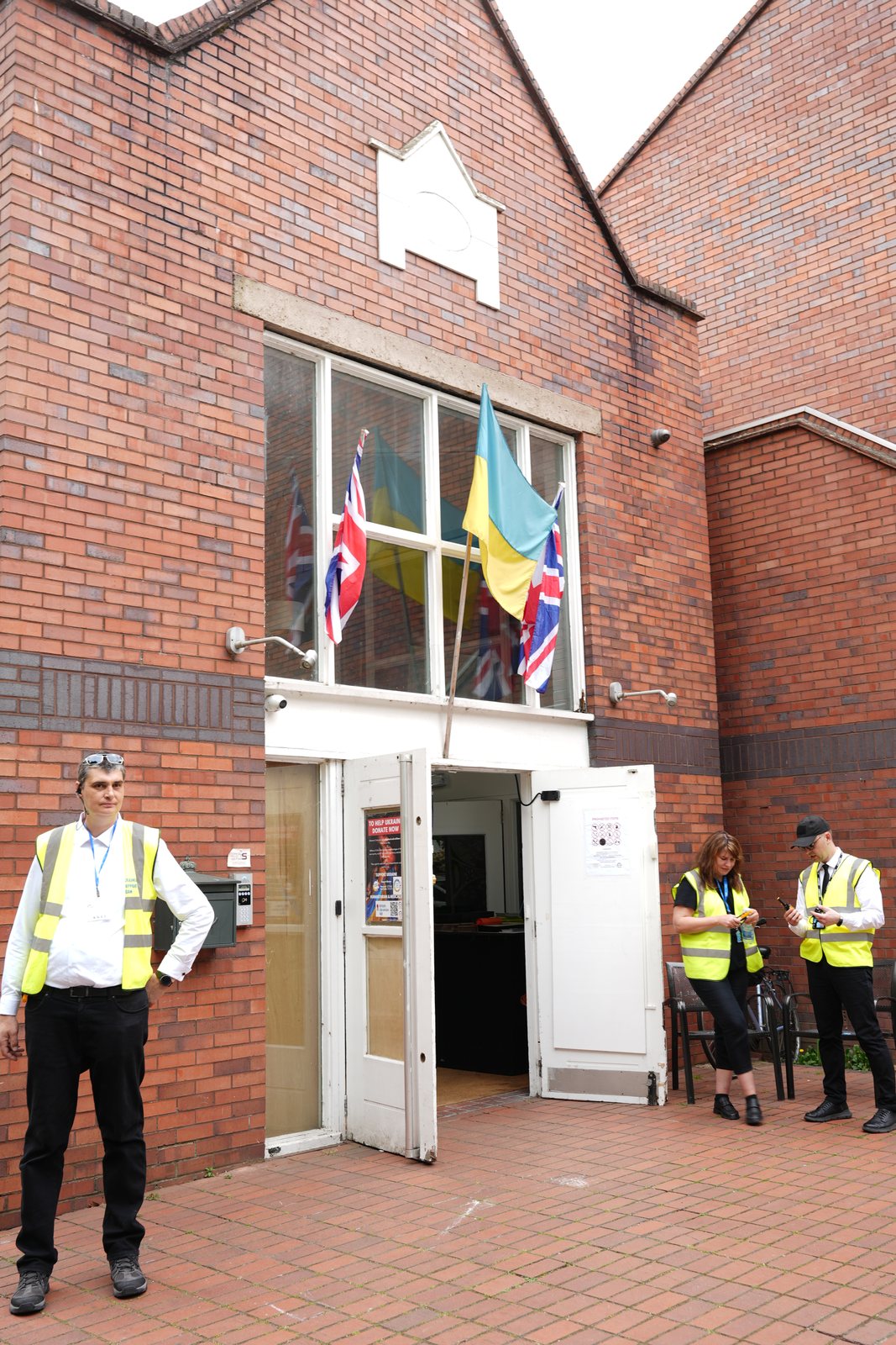 Support Ukraine volunteers behind the scenes at TOLOKA, 2 May 2026