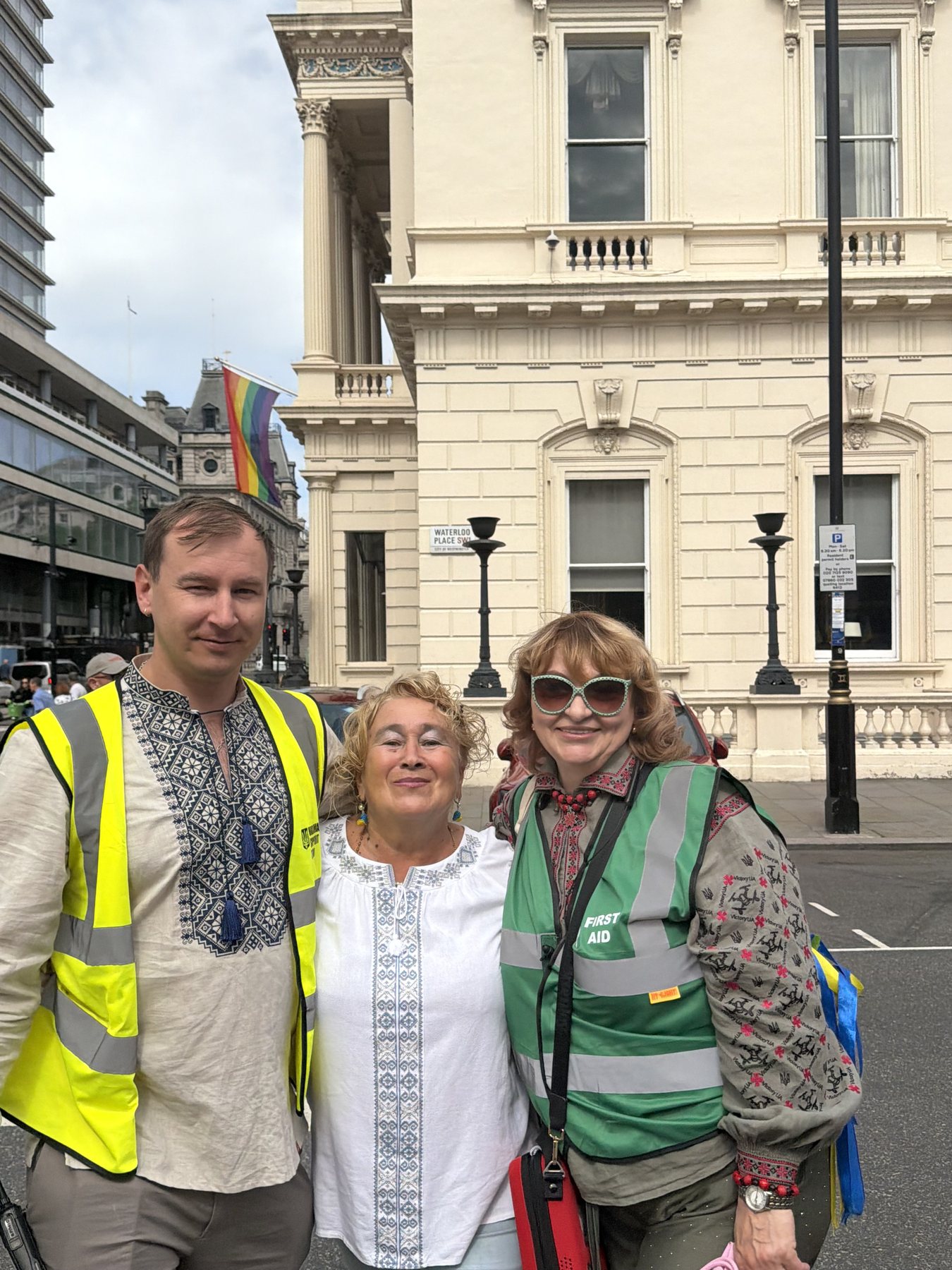 Support Ukraine volunteers behind the scenes at the Vyshyvanka March